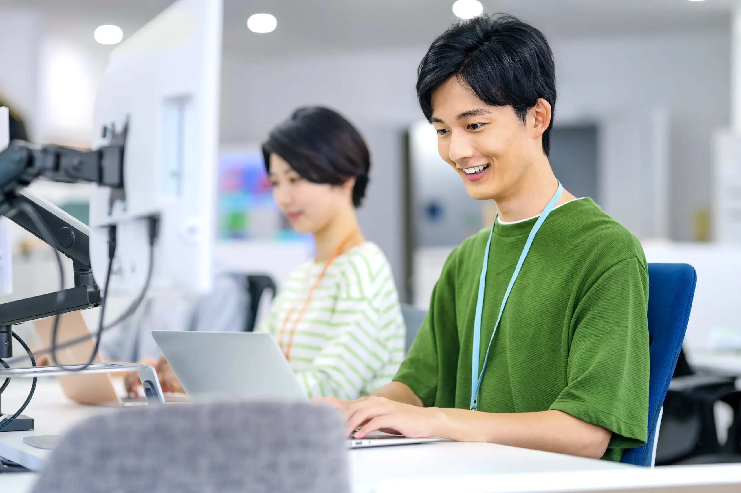 【高卒男性におすすめの資格10選｜年収アップ・転職・安定就職に効く資格とは？】