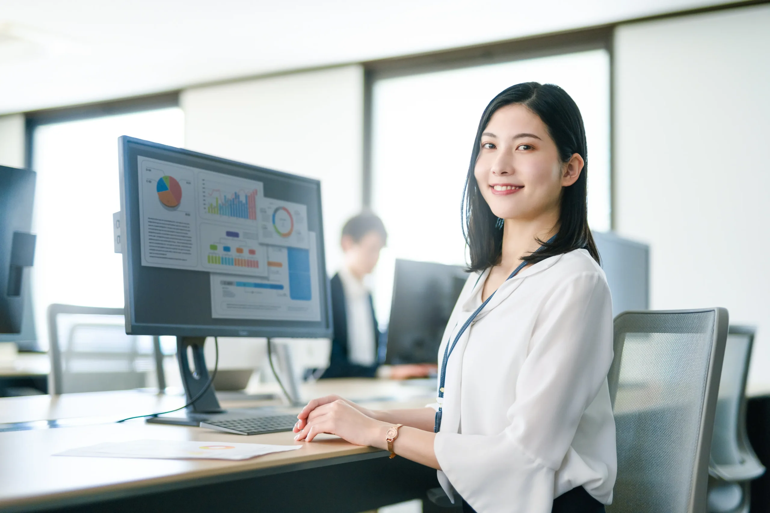 【事務職で正社員になるのは難しい？】その理由と突破するための5つの対策