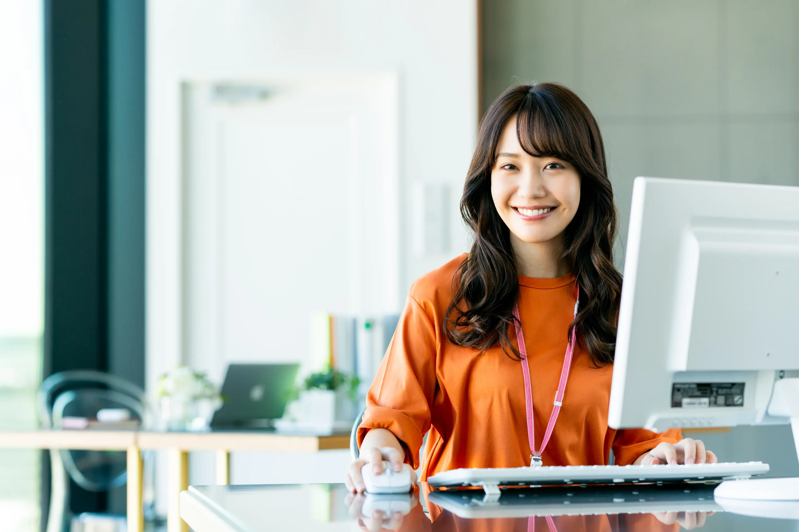 20代女性が年収600万円を目指すためのスキル習得＆転職戦略