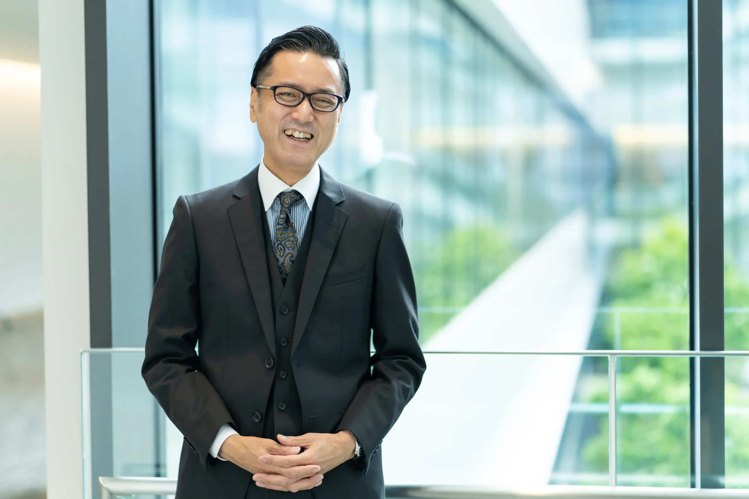 【事務次官の年収完全ガイド】役割・報酬・キャリアパスまで解説