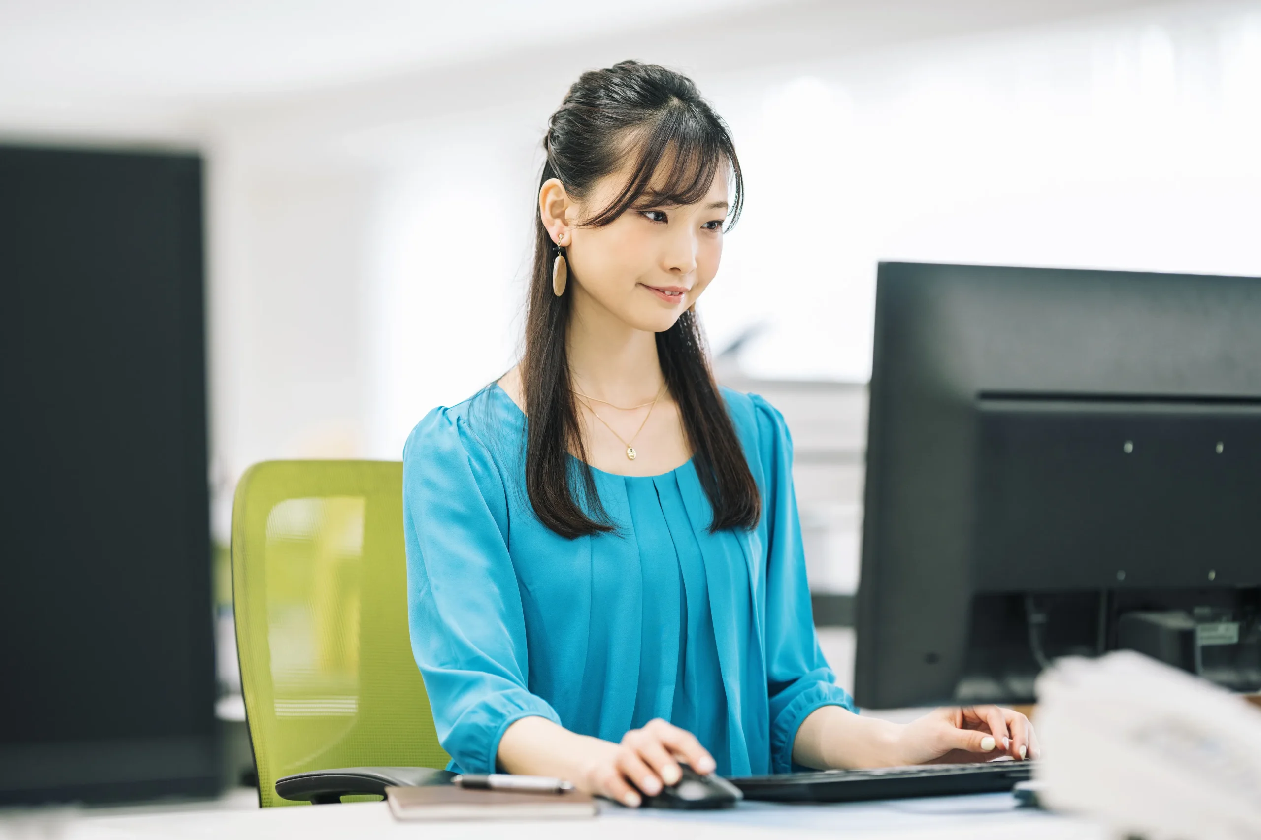 IT事務 やめとけと言われたら!高卒からエンジニアで人生変える